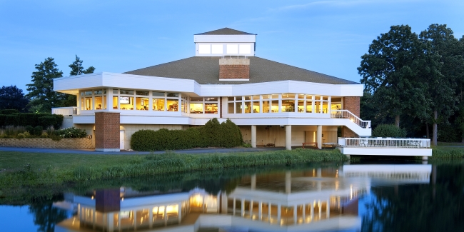 Cantigny Club House (Photo Credit: Peter Schulz)