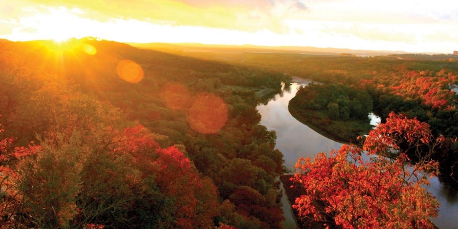 USA TODAY READERS VOTE BRANSON, MISSOURI AS A TOP 10 BEST PLACE FOR AUTUMN ESCAPES