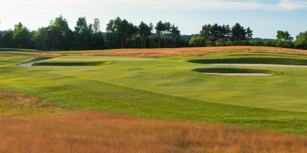 Arcadia Bluffs is adding another course, too