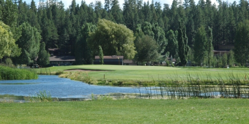 Pinewood Country Club