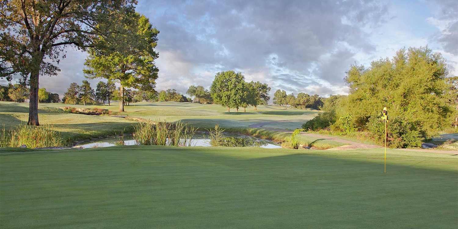 Holiday Hills Golf Resort