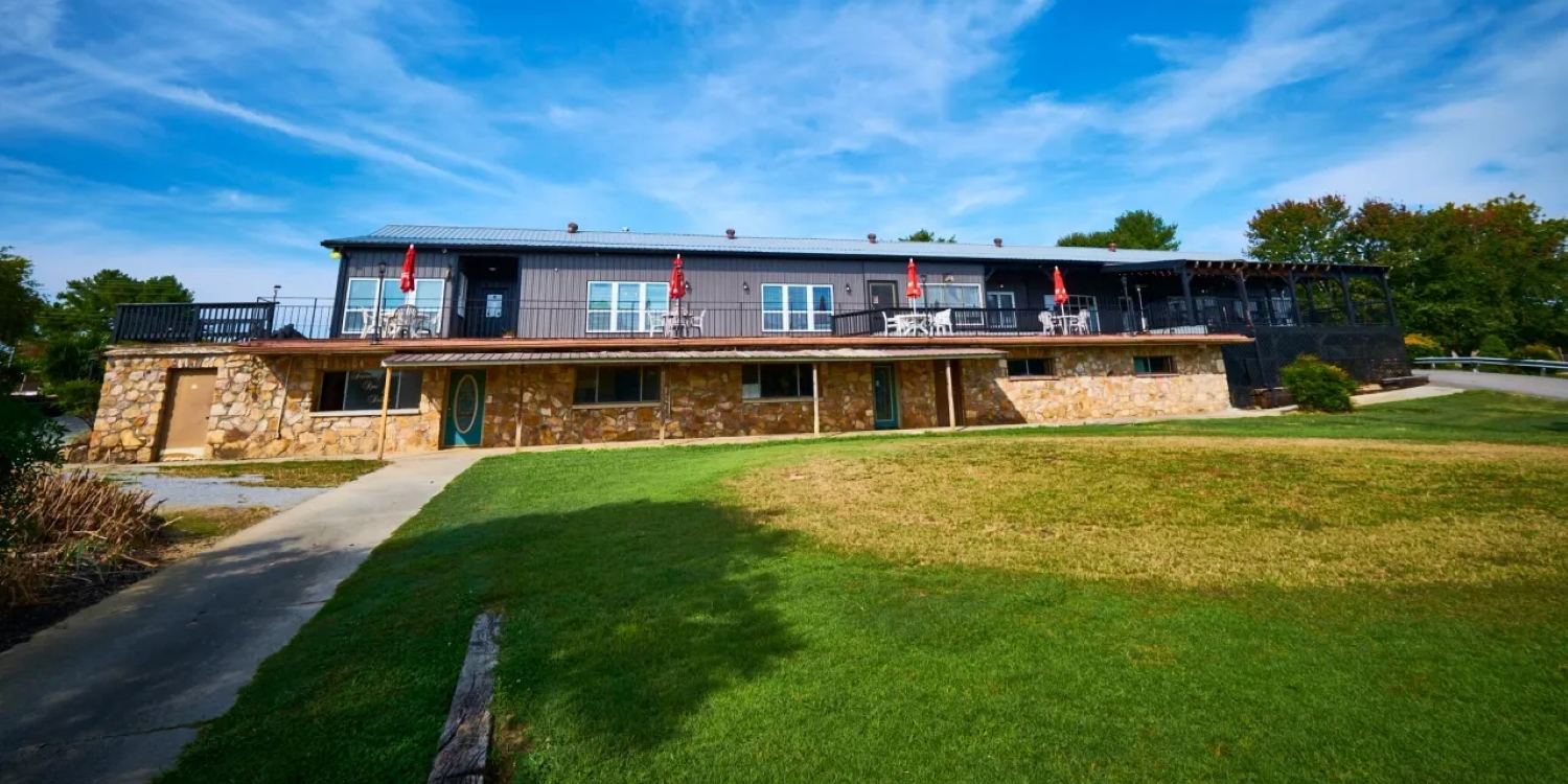 Lakeland Golf Course of Baneberry