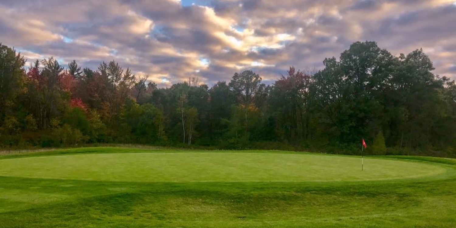 Hunter's Glen, Crivitz, Wisconsin Golf course information and reviews.