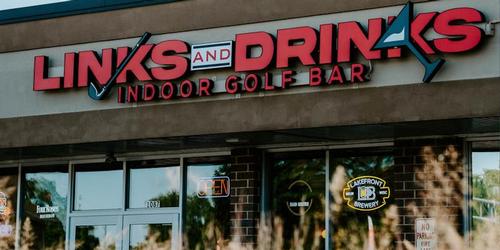 Links and Drinks Indoor Golf Bar 