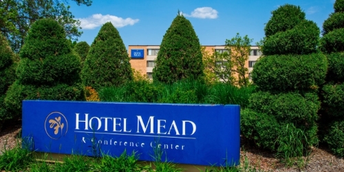 Hotel Mead