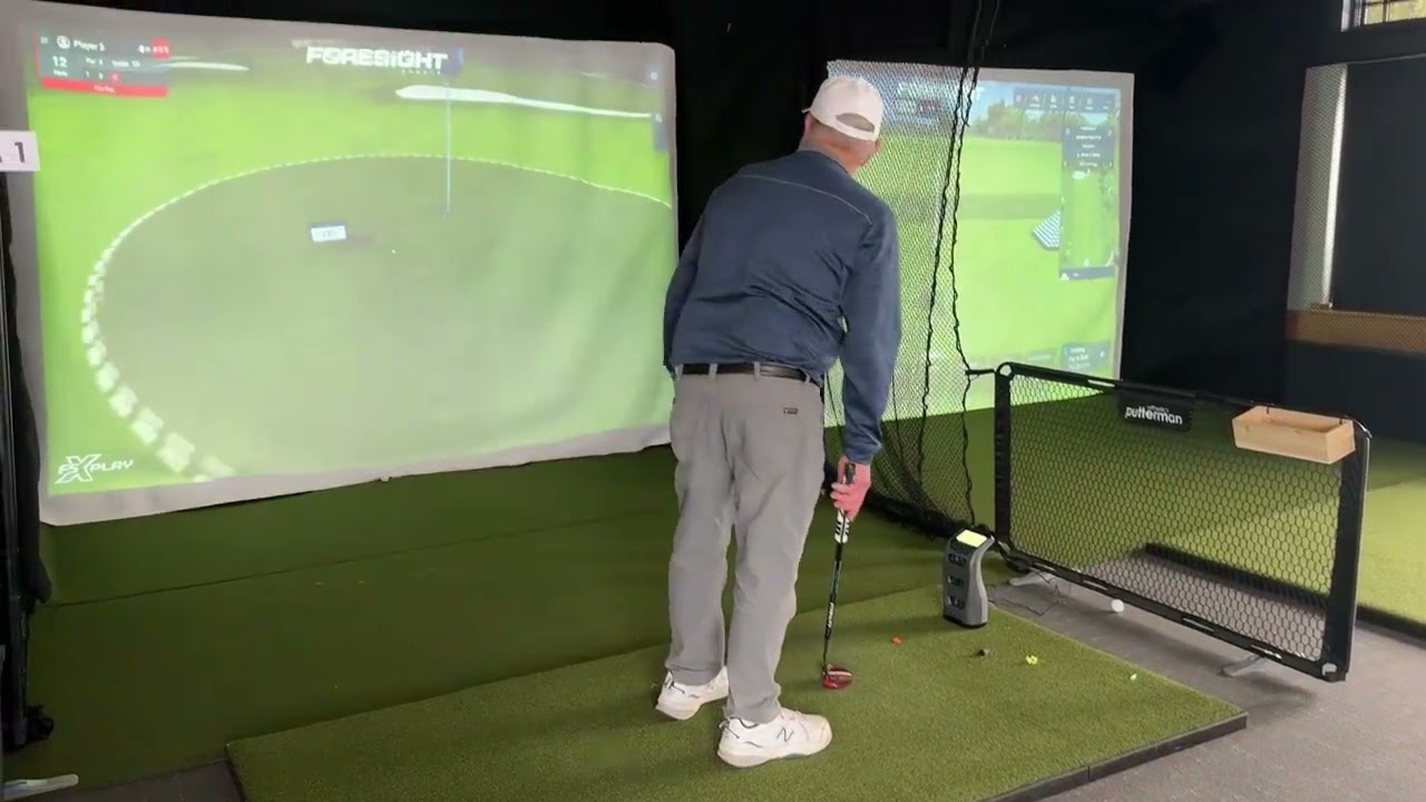 golf video - new-golf-simulators-at-mee-kwon-and-hawthorne-hills-in-ozaukee-county