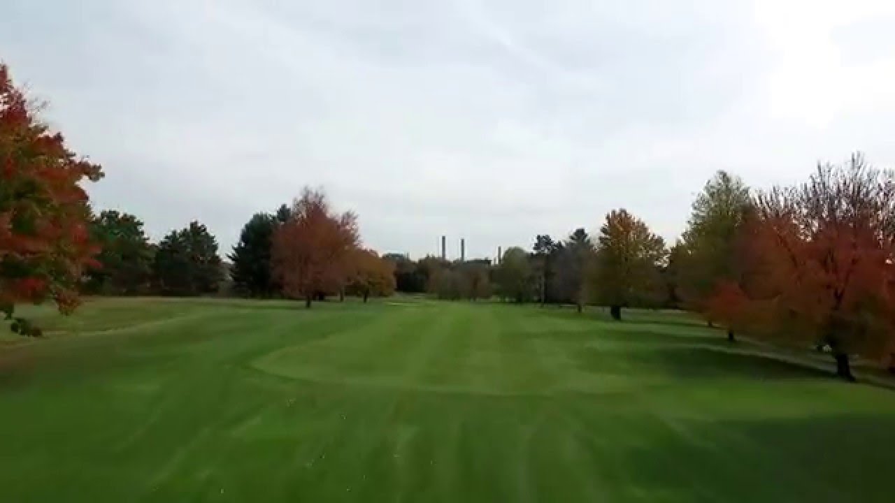 golf video - waupaca-country-club-hole-1